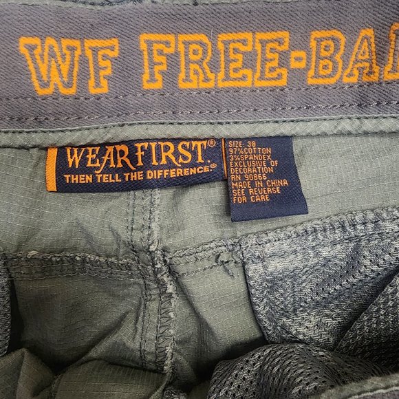 Wear First Grey Stretch Textured Cargo Shorts Men Size 38 - Picture 4 of 6